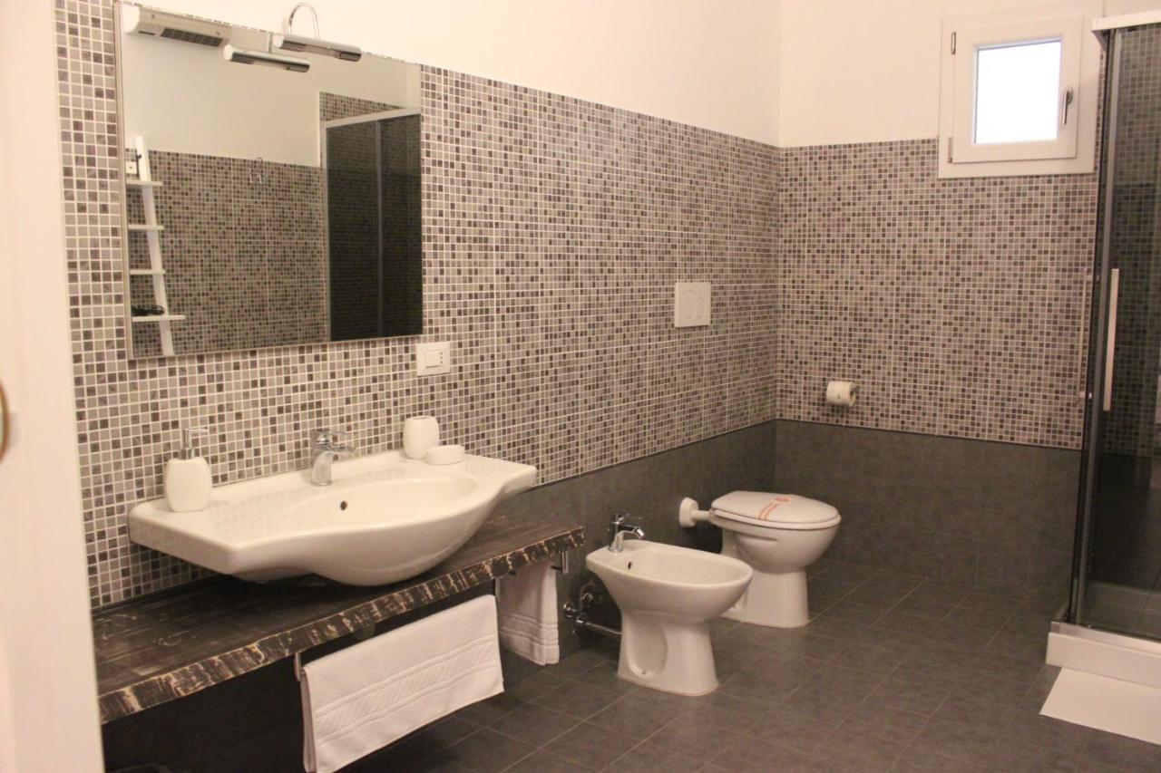 Domus Alberta Lecce Luaran gambar