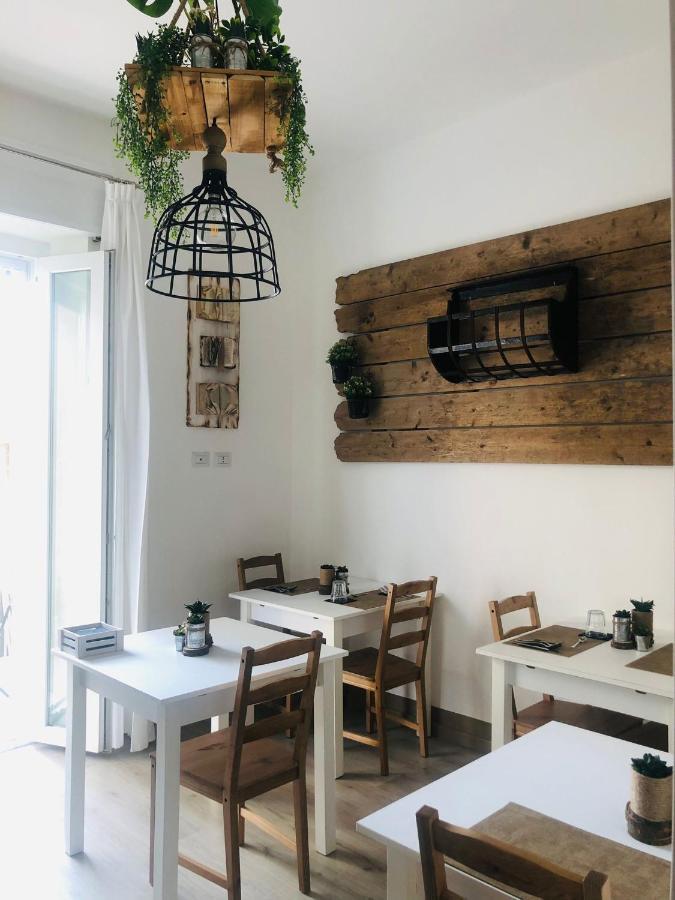 Domus Alberta Lecce Luaran gambar